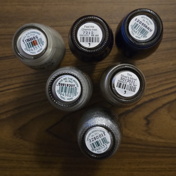 Discontinued Bottles Bundle + Freebies (10 bottles) - Picture 4 of 6